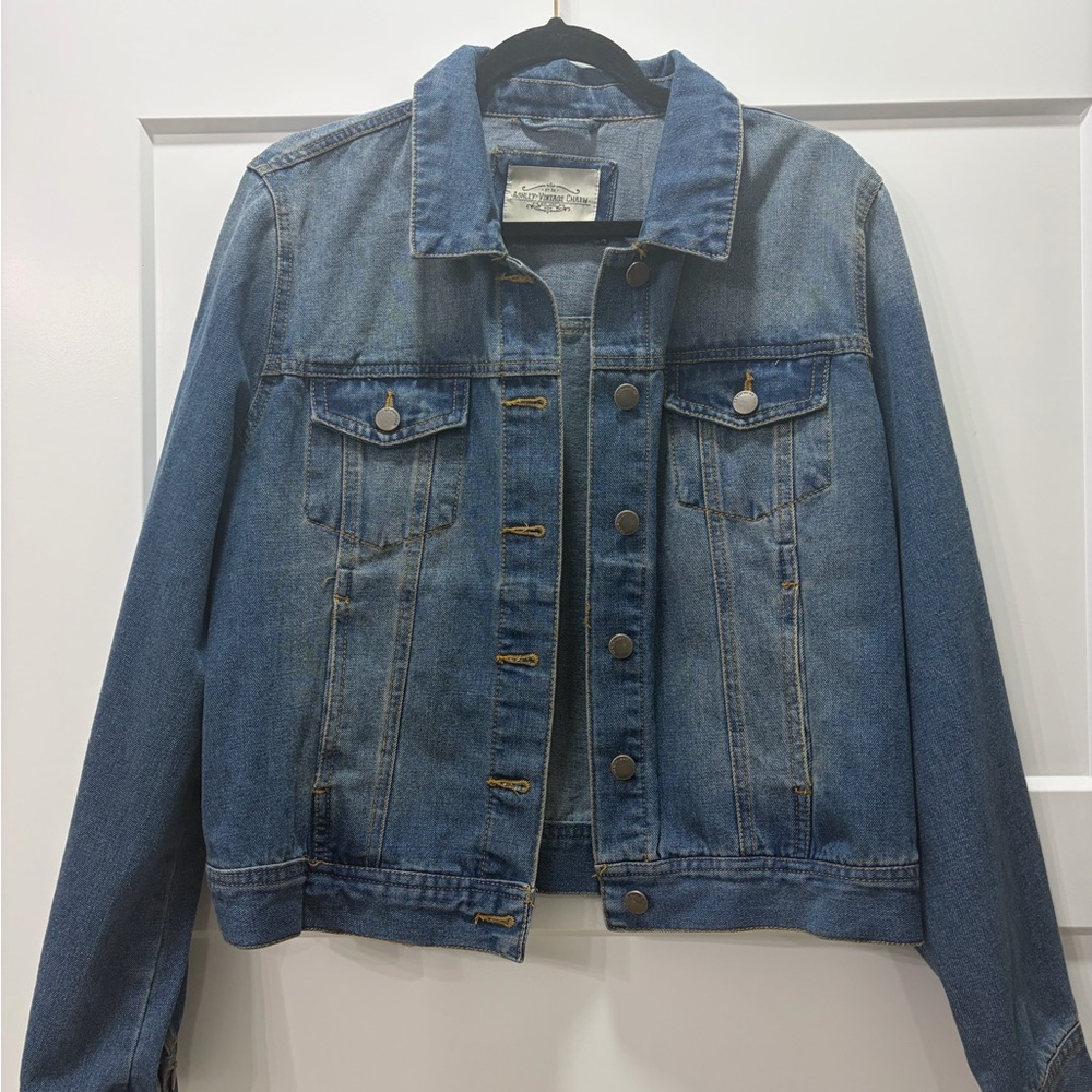 Ashley Vintage Charm Casual Blue Denim Western Cowgirl Jean Jacket. Size XL